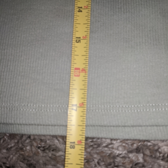 Bundle Of 3 Crop Tops Sz Large - Picture 13 of 16